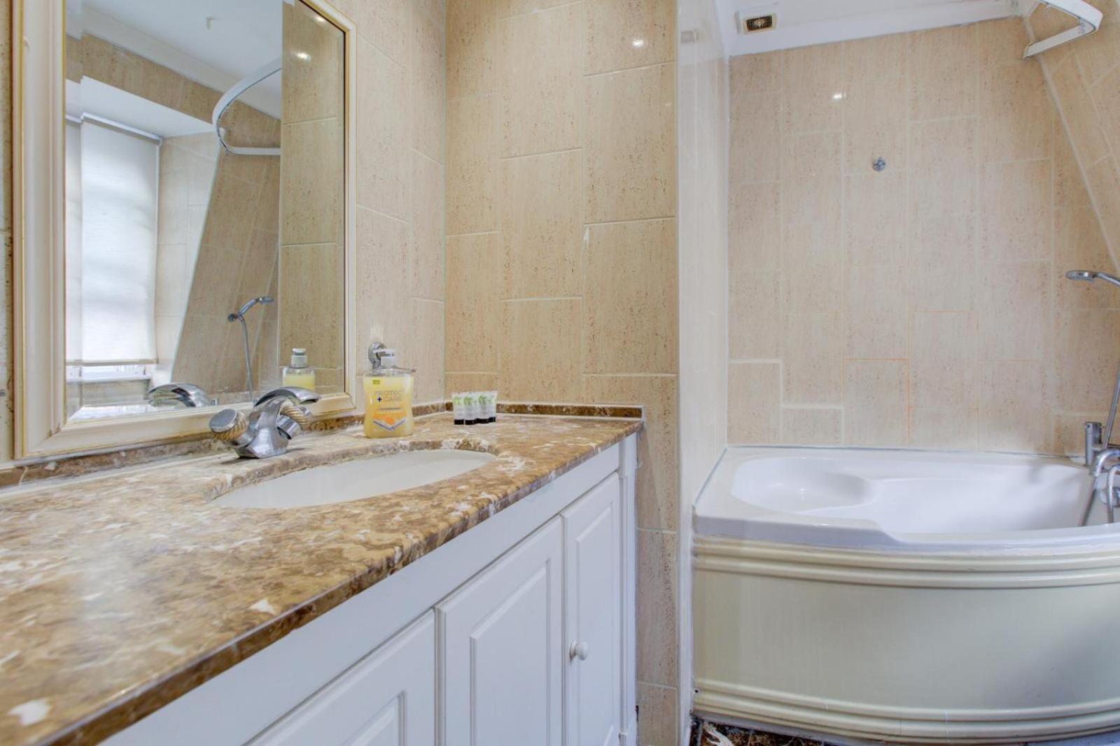Streathem Hotel Лондон Экстерьер фото